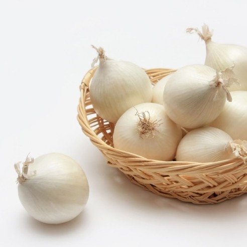 Cipolla bianca Almaverde Bio: Acquista online su FruttaWeb.com in tavola